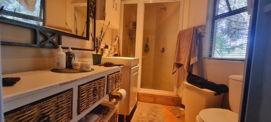 8 Bedroom Property for Sale in Kshane North West